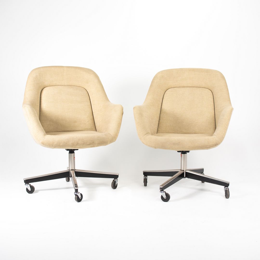 Pearson Executive Chair
