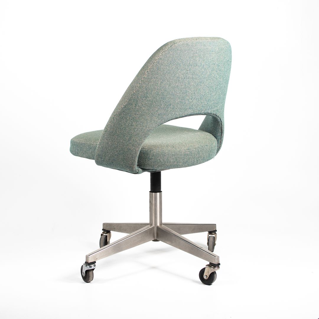 Saarinen Executive Desk Chair, 72 US-BC