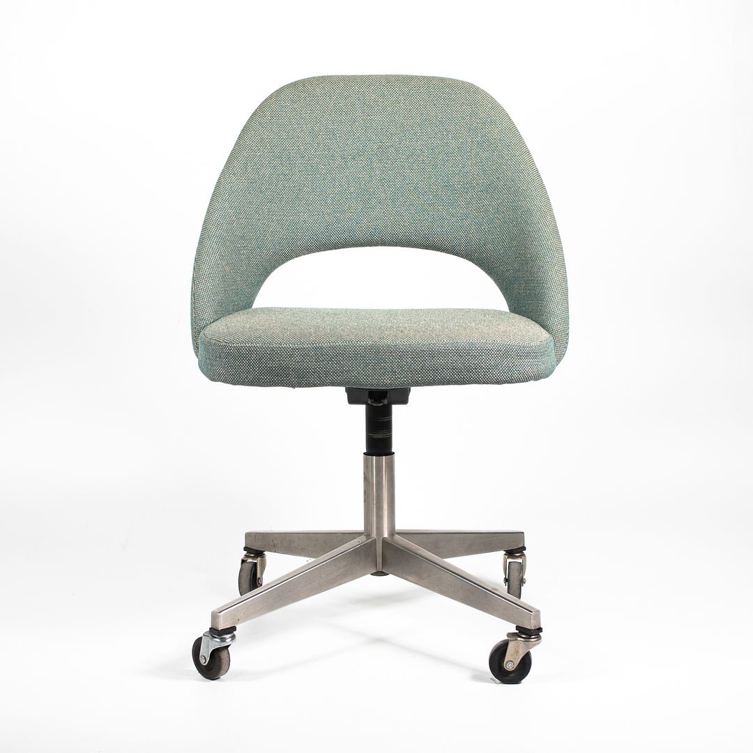 Saarinen Executive Desk Chair, 72 US-BC