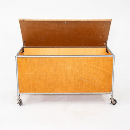 Flexible Storage Chest