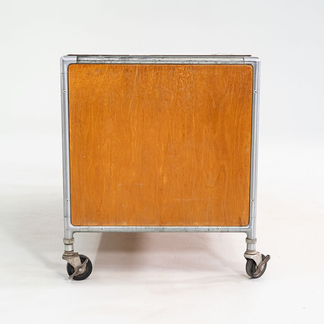Flexible Storage Chest