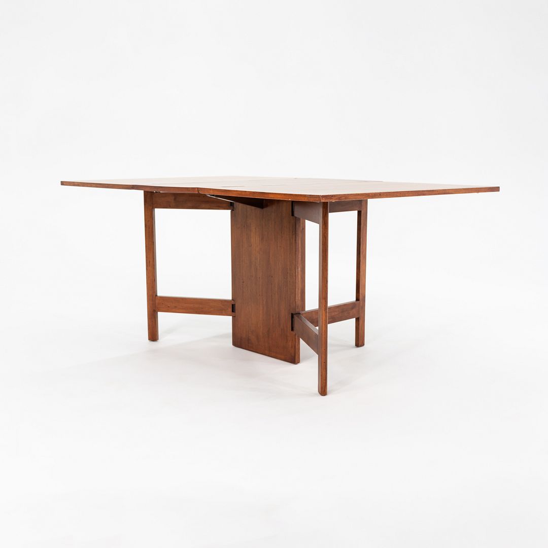 Gate-leg Dining Table, model 4656