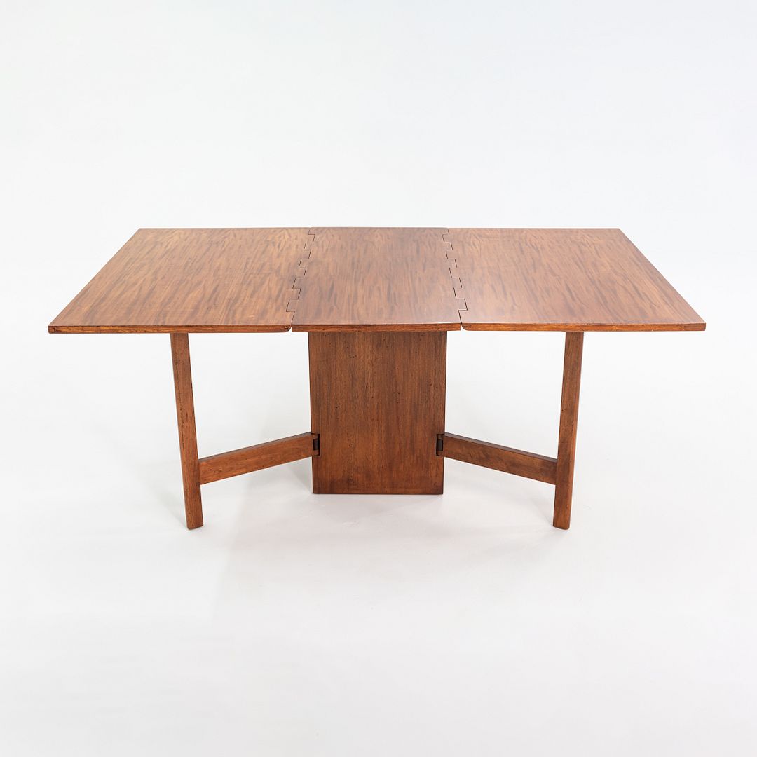 Gate-leg Dining Table, model 4656