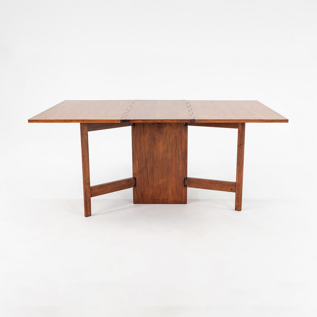 Gate-leg Dining Table, model 4656