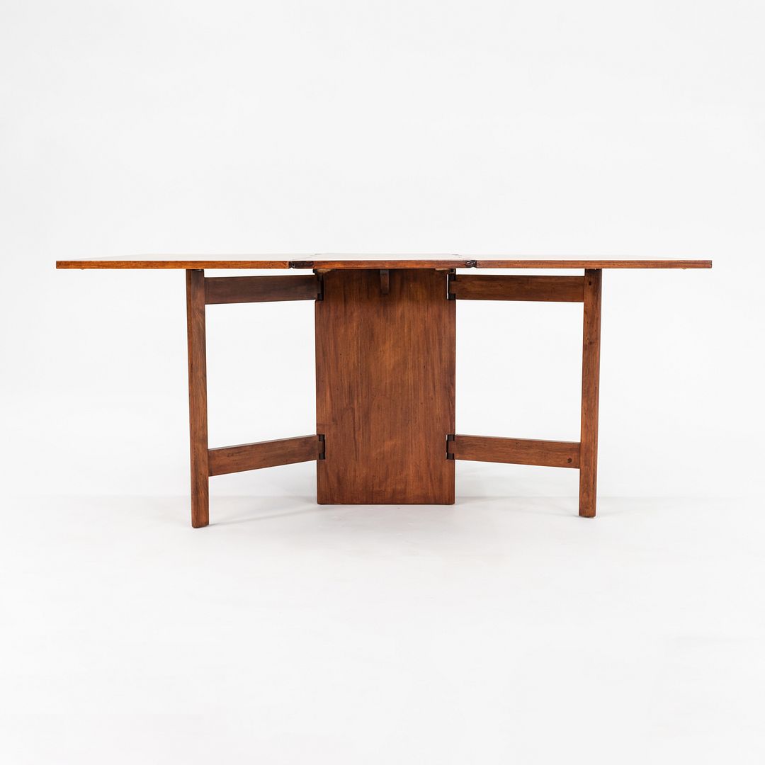 Gate-leg Dining Table, model 4656