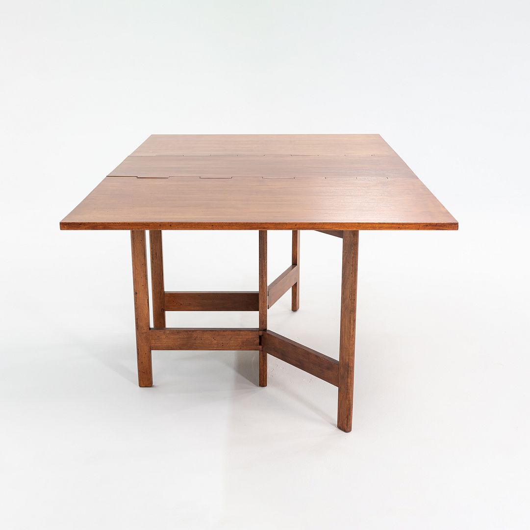 Gate-leg Dining Table, model 4656