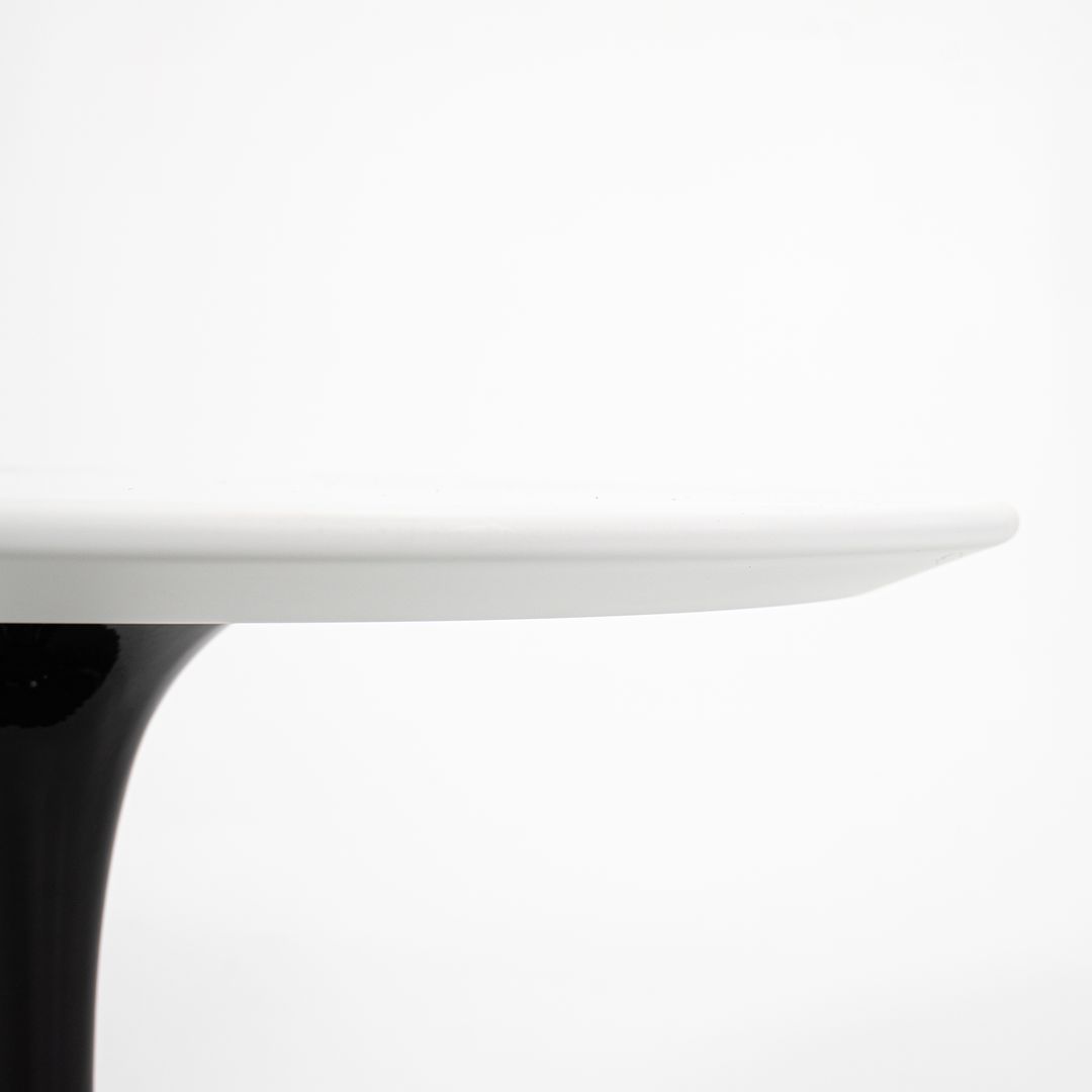 Saarinen Pedestal Side Table