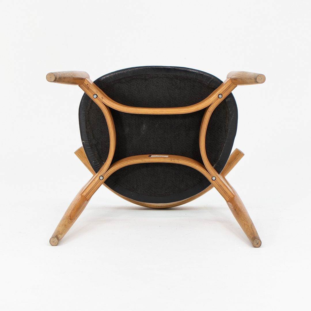 CH20 Elbow Chair