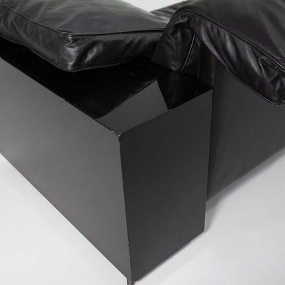 Lota Sofa