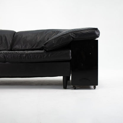 Lota Sofa