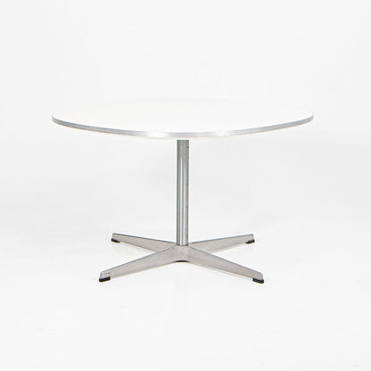 Super-Circular Table, Model A603