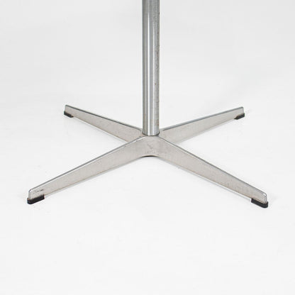 Super-Circular Table, Model A603
