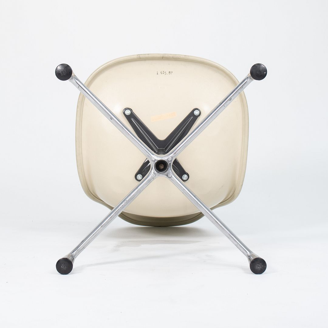 EC430 Chair