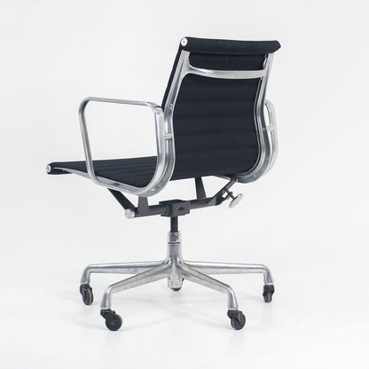 Eames Aluminum Group Management Chair