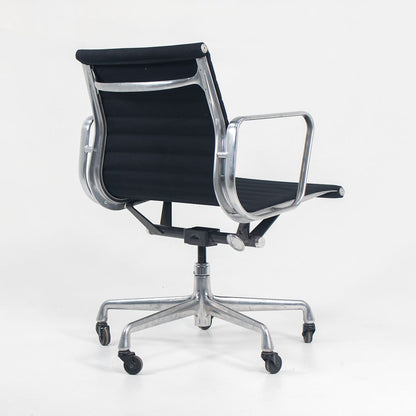 Eames Aluminum Group Management Chair