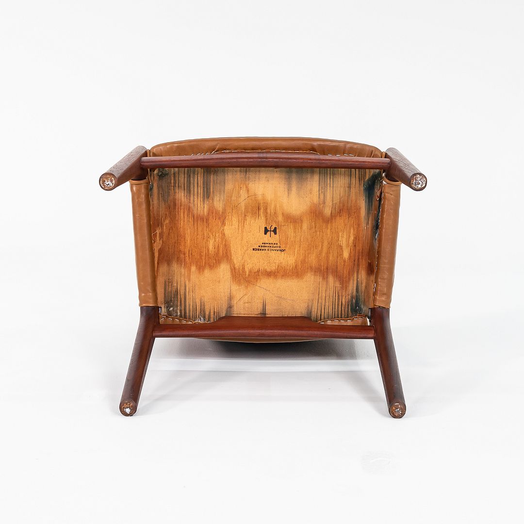 #957 Side Chair