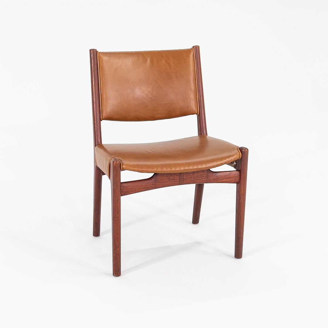 #957 Side Chair