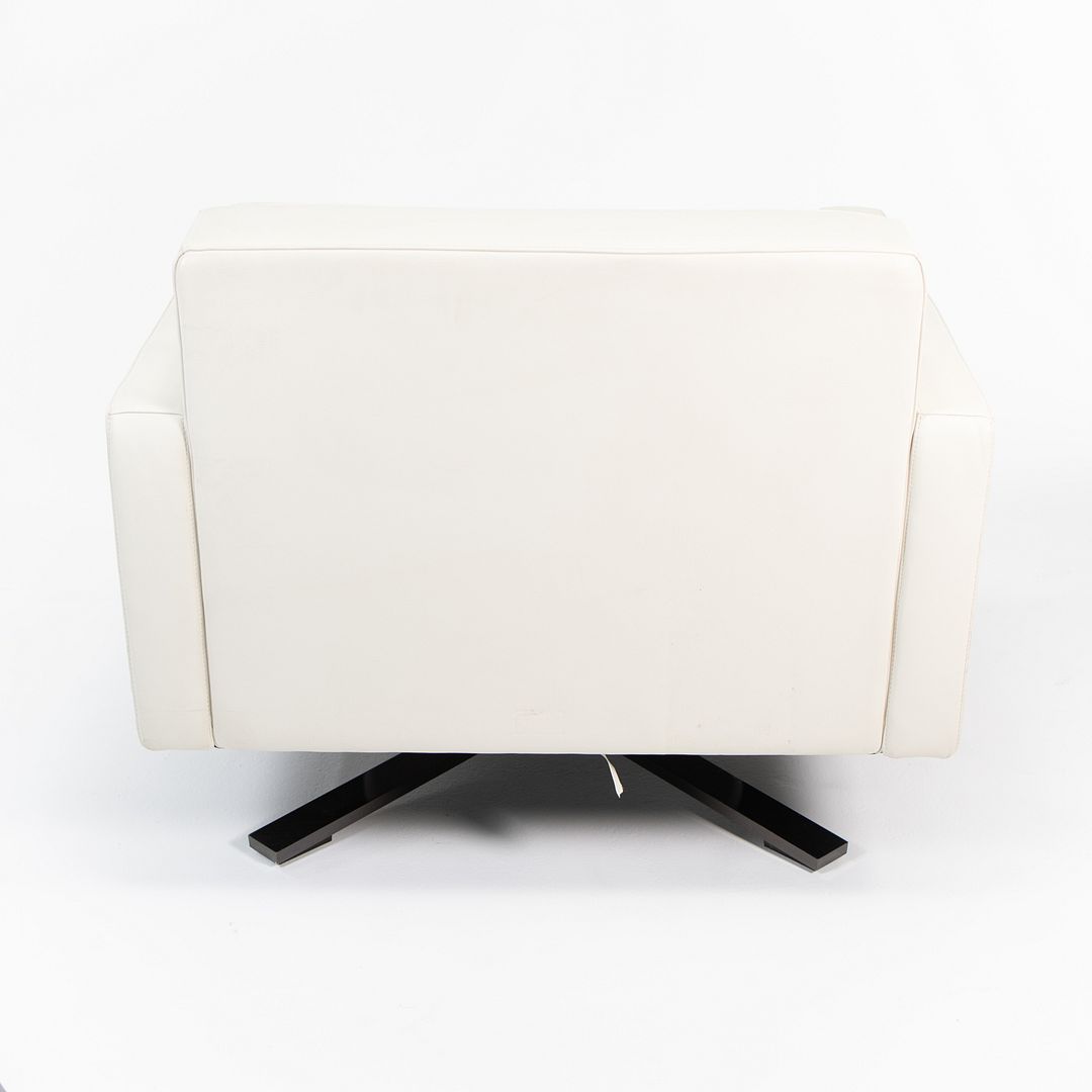 Poltrona Frau Kennedee Swivel Lounge Chair
