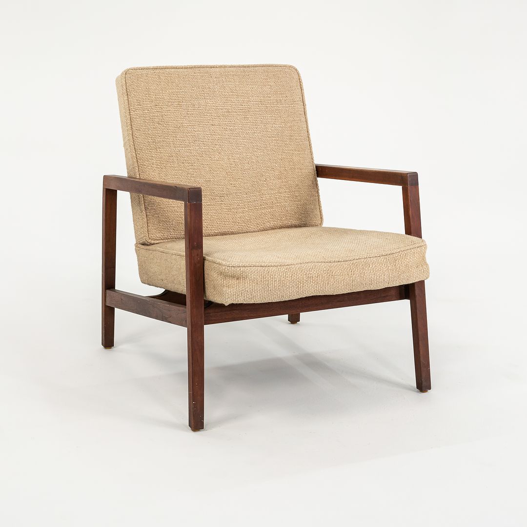 655 Lounge Chair