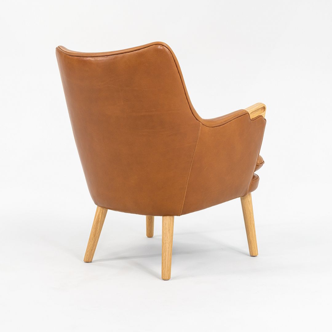 CH71 Lounge Chair