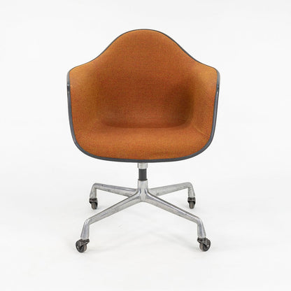 Arm Shell Chair, Model EC434