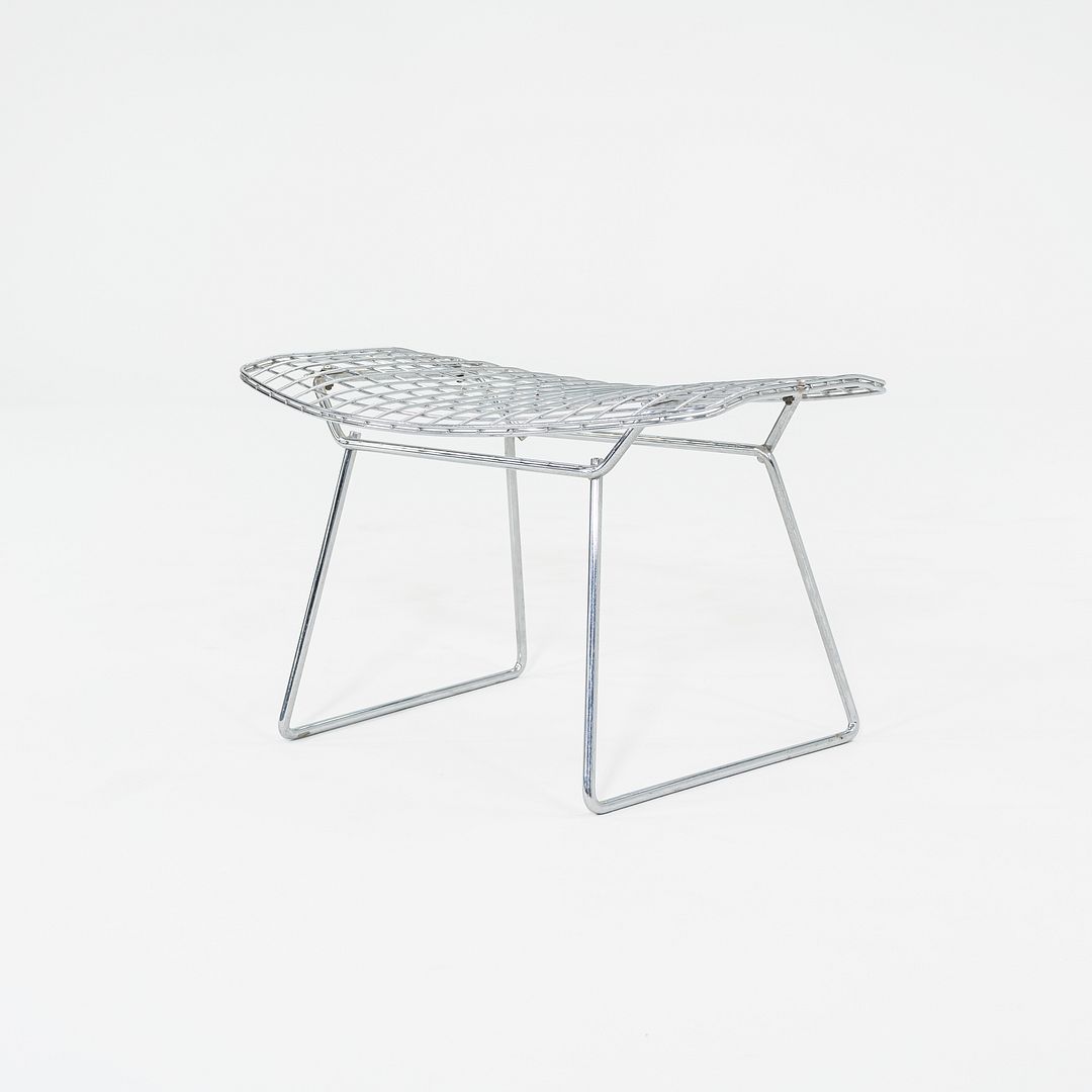 424YU Bertoia Bird Ottoman