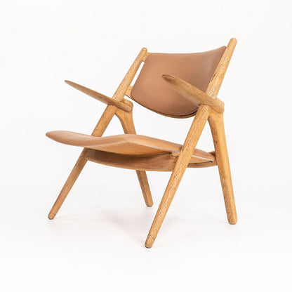 CH28P Lounge Chair