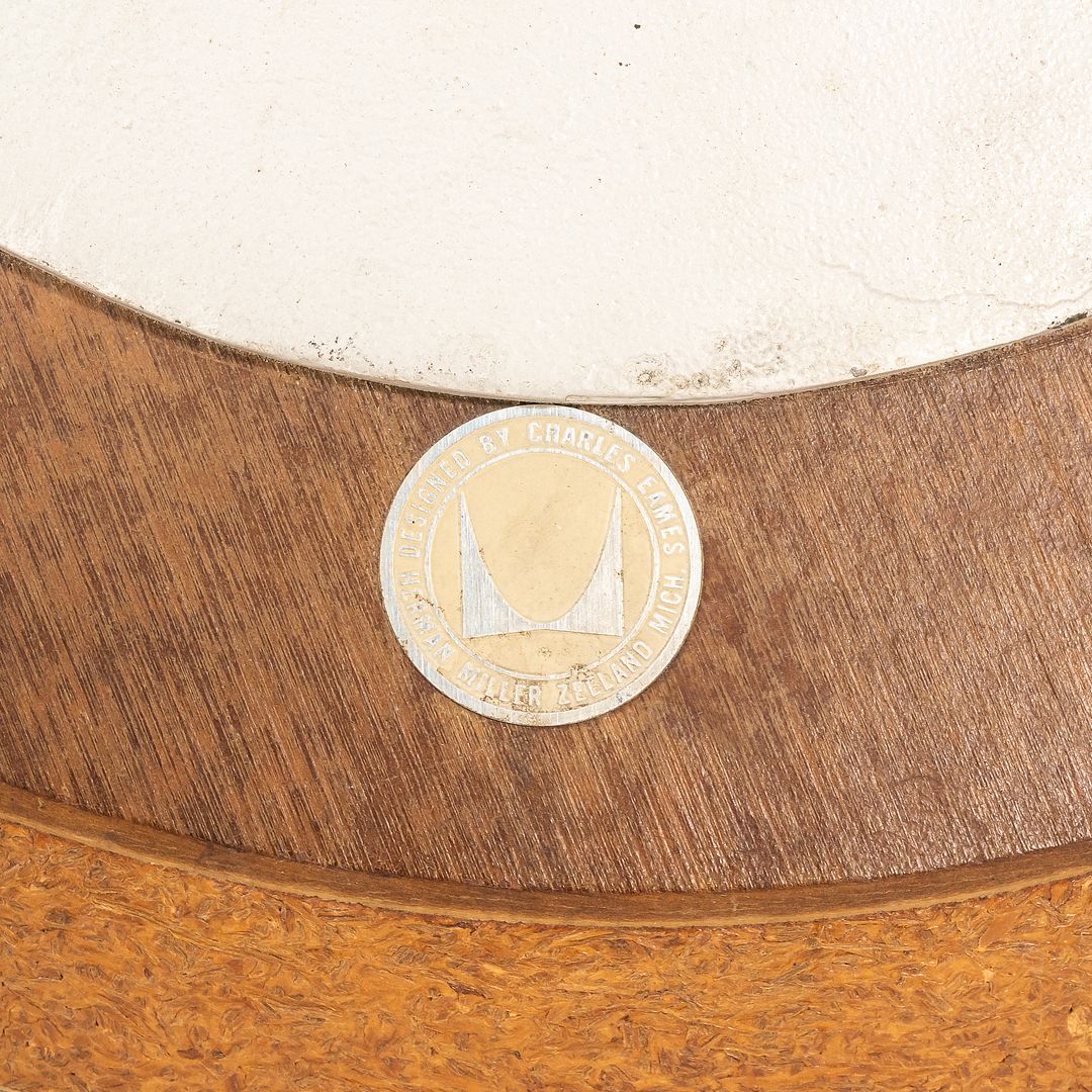 Nelson Pedestal Side Table