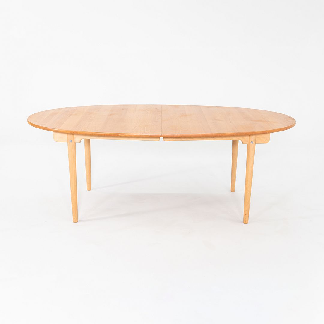 CH338 Dining Table