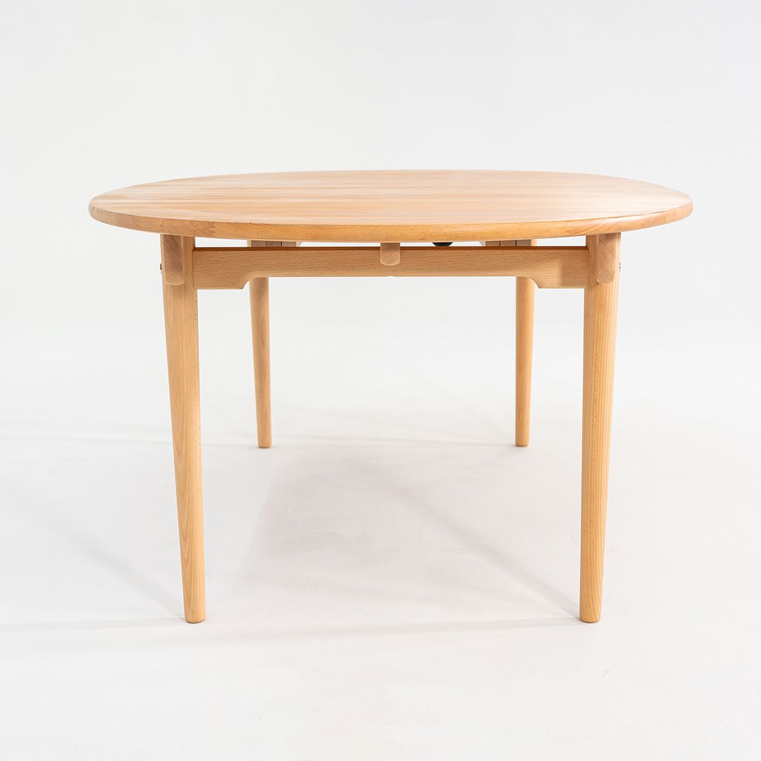 CH338 Dining Table