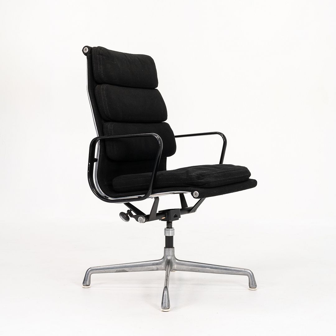 Aluminum Group Soft Pad Executive Desk Chair