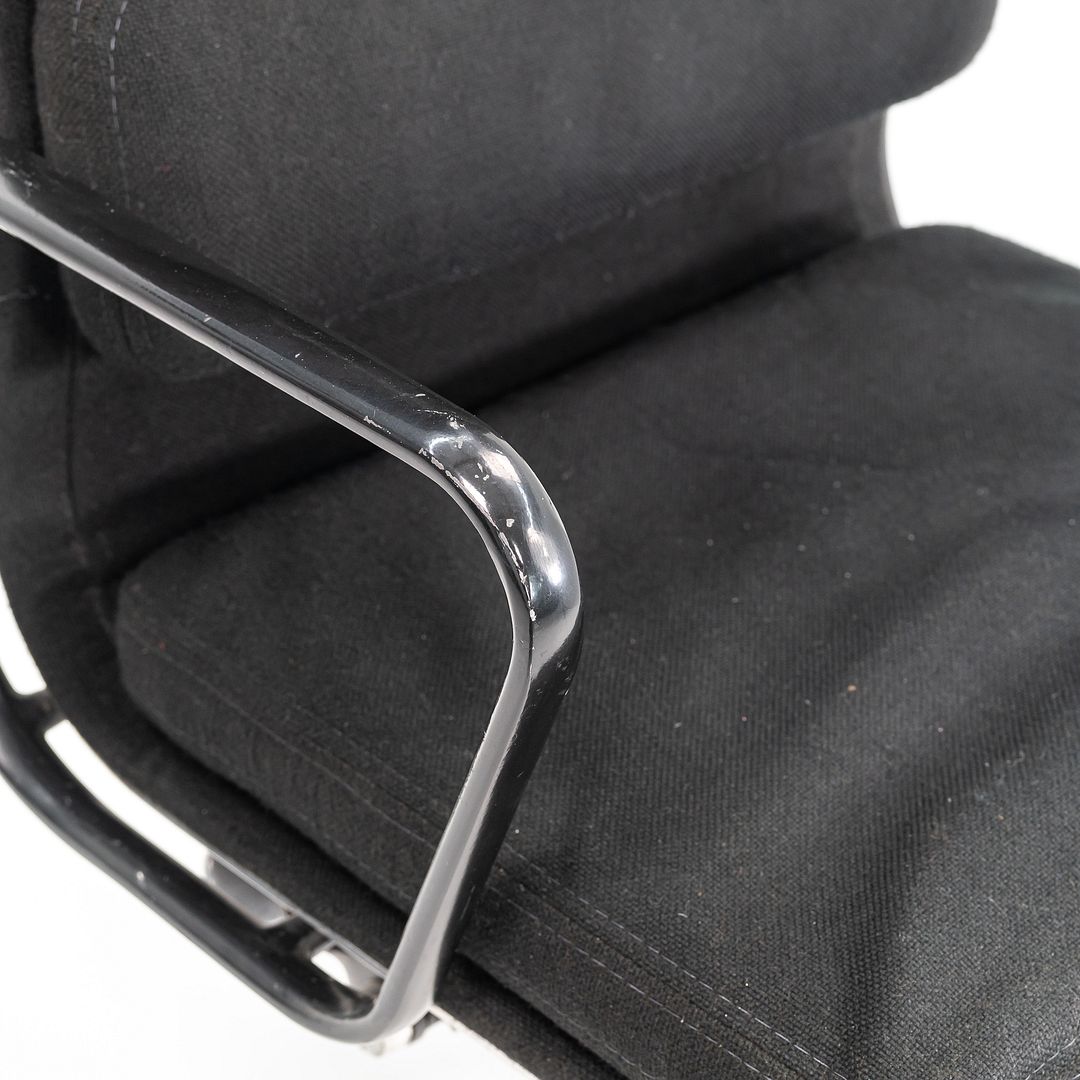 Aluminum Group Soft Pad Executive Desk Chair