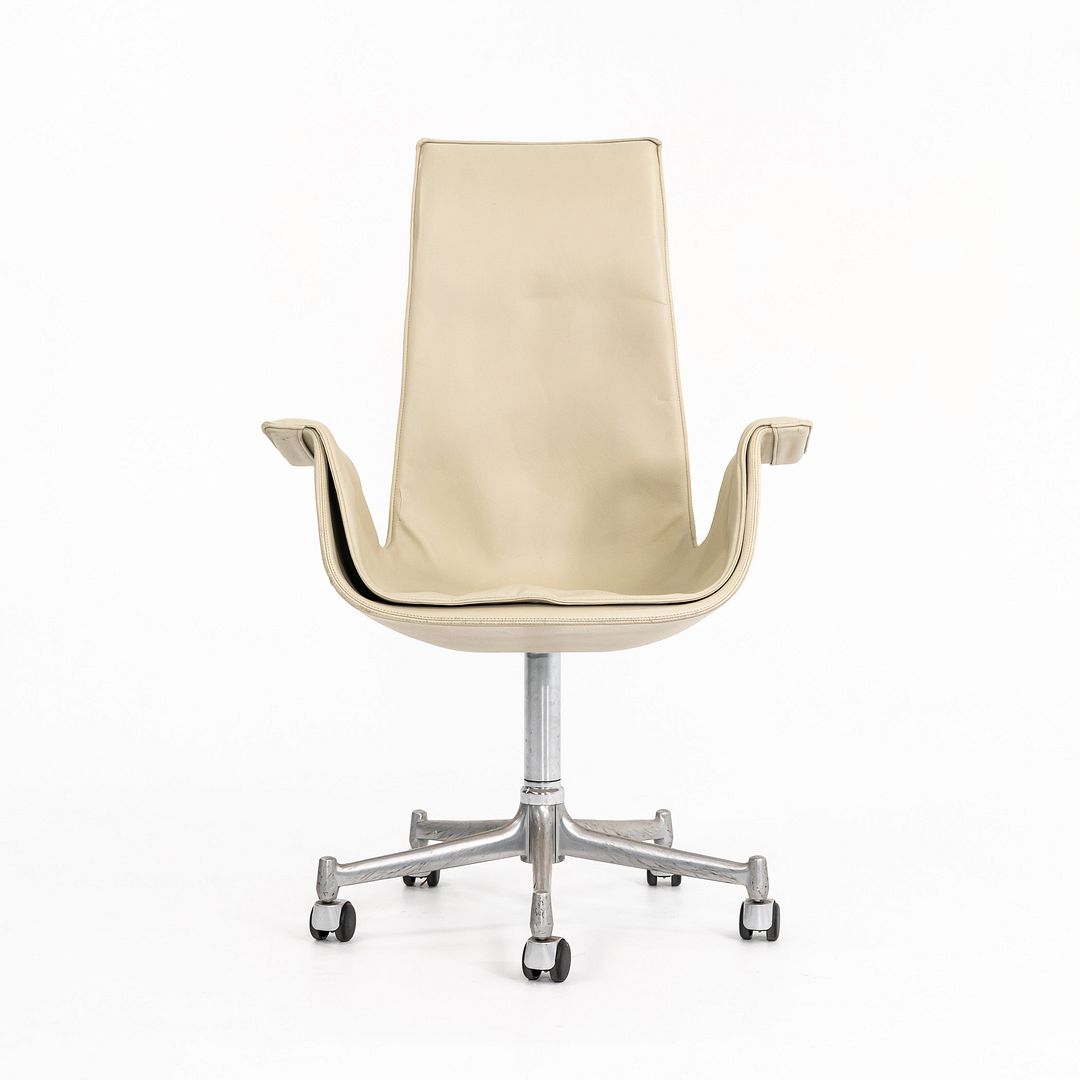 FK6725 Bird Chair