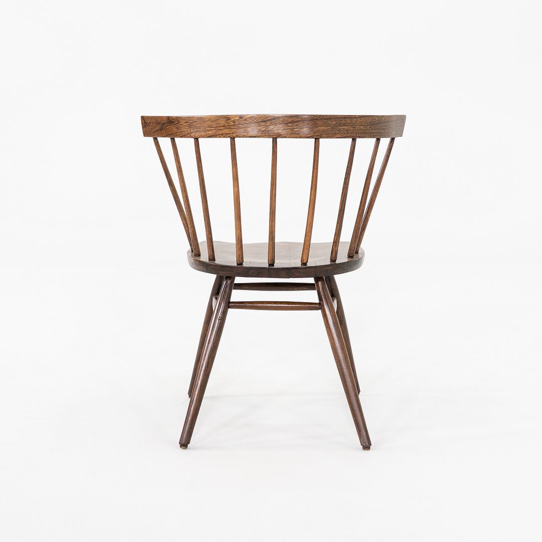 N19 Straight Chair