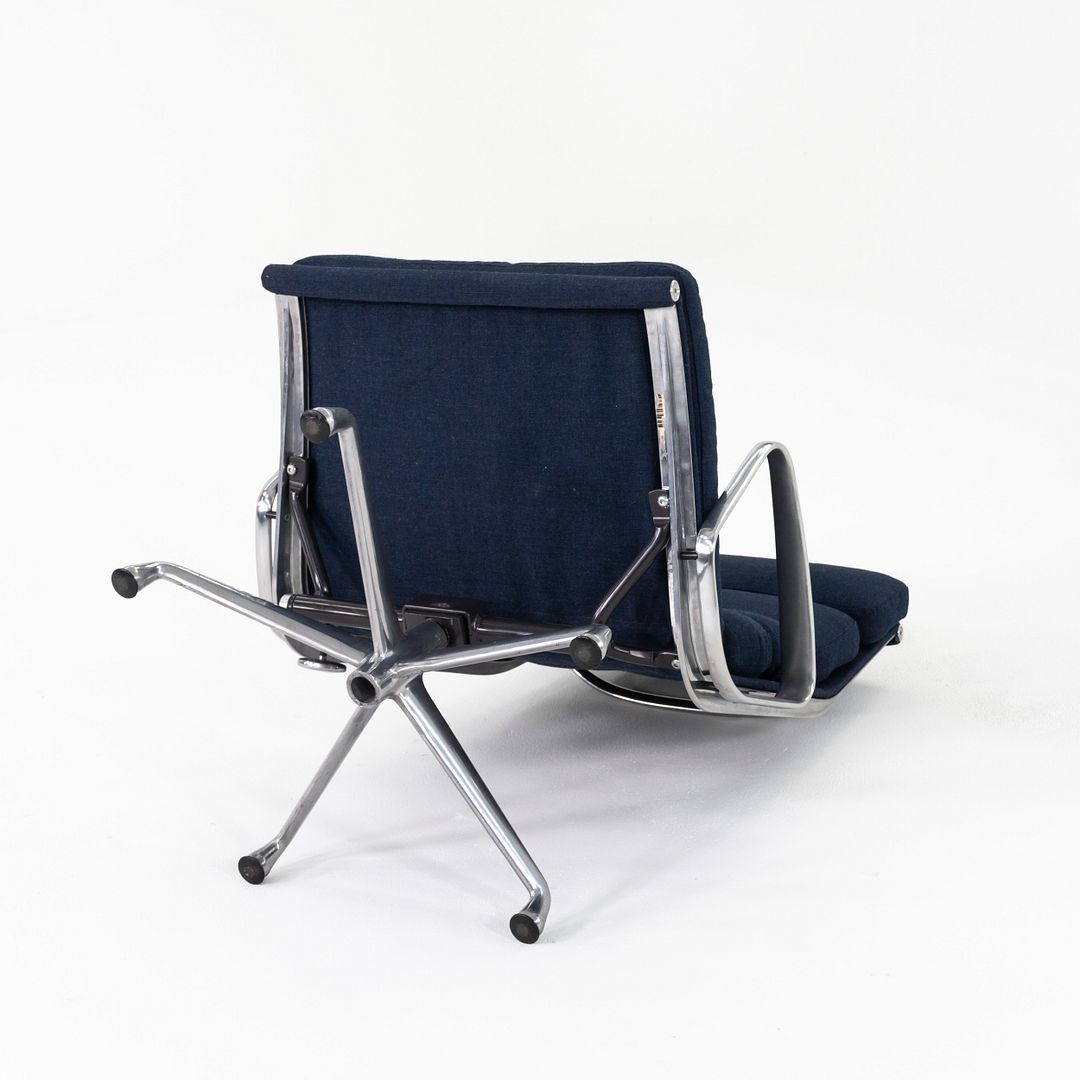 Soft Pad Reclining Lounge Chair