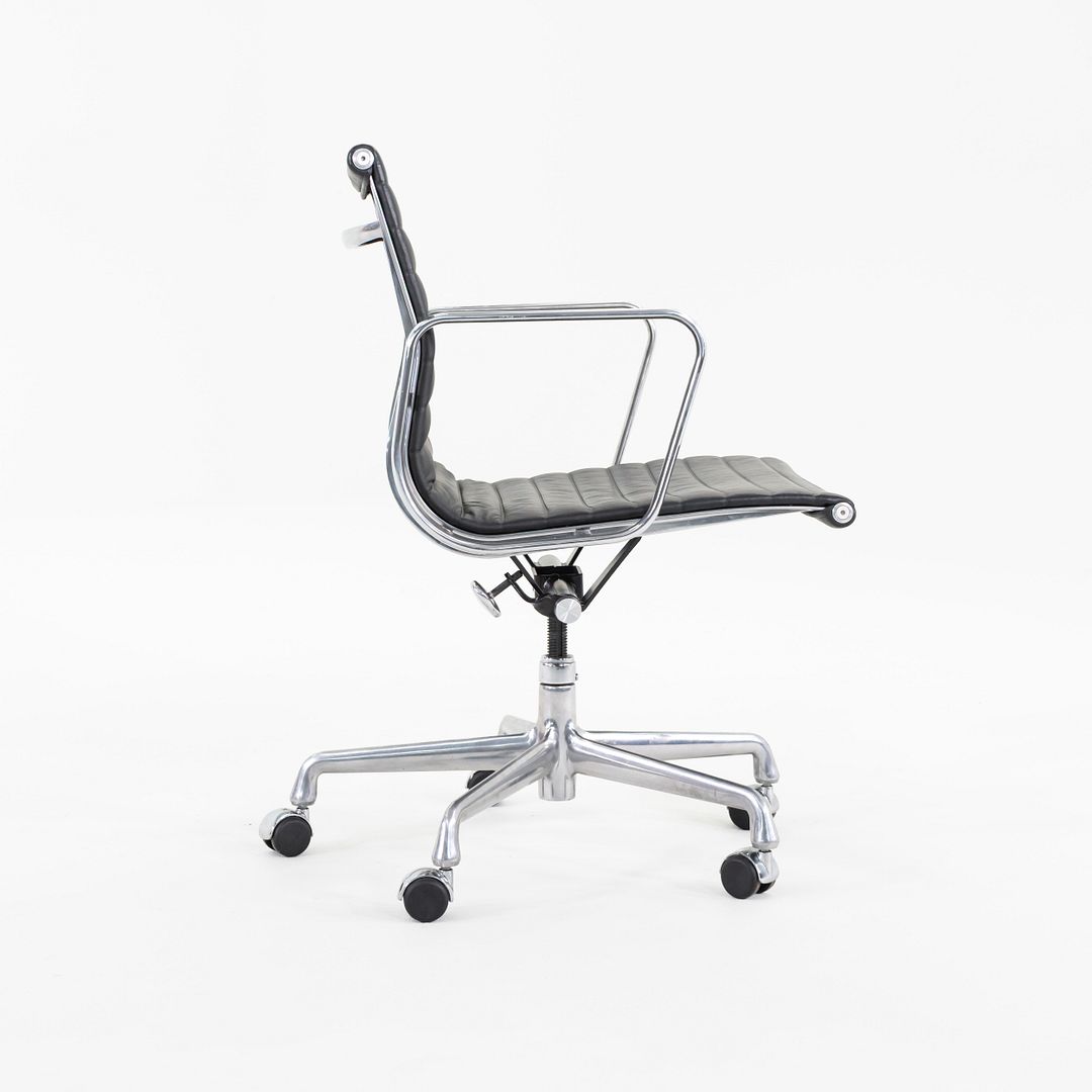 Aluminum Group Management Desk Chair