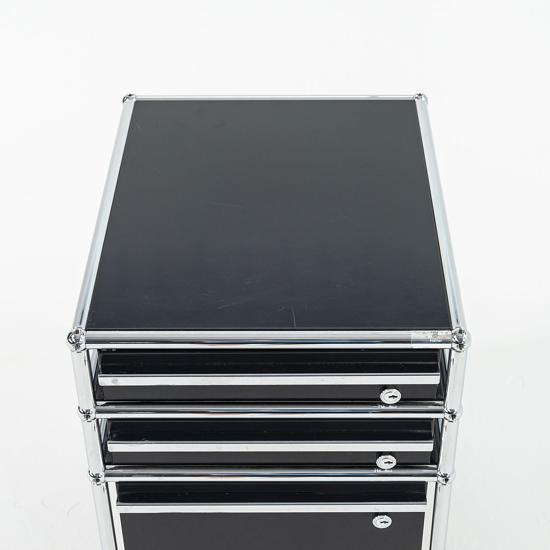 USM Haller Pedestal