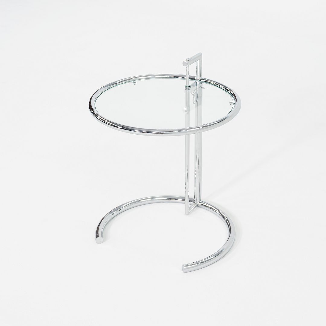 Adjustable Table E1027