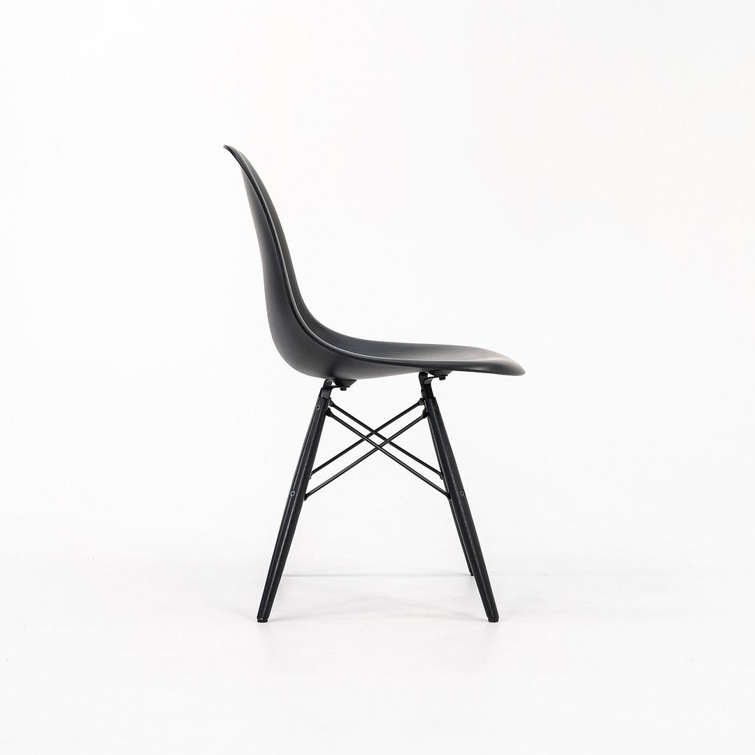 DSW Side Chair with Dowel Base