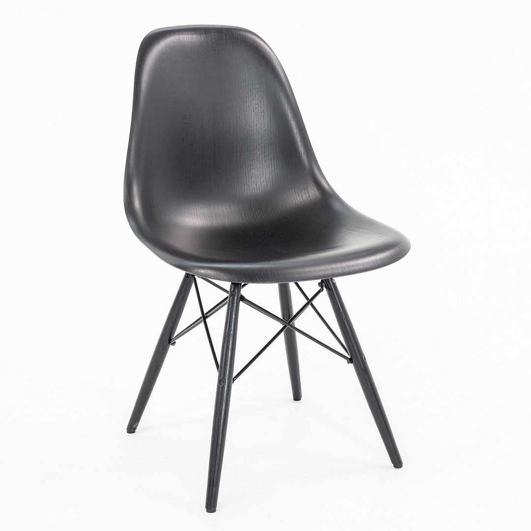 DSW Side Chair with Dowel Base