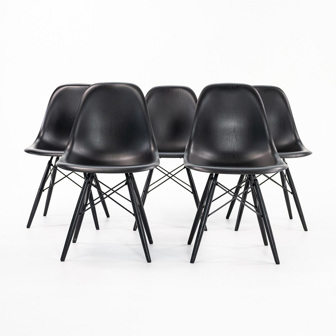 DSW Side Chair with Dowel Base
