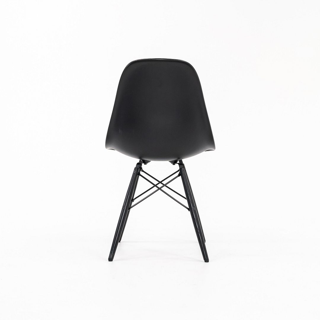 DSW Side Chair with Dowel Base