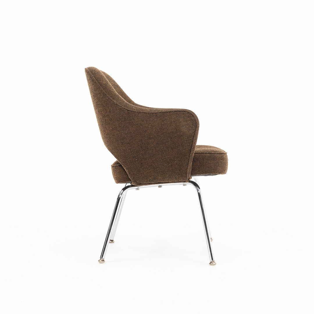 Saarinen Executive Desk Chair, Model 71 USB