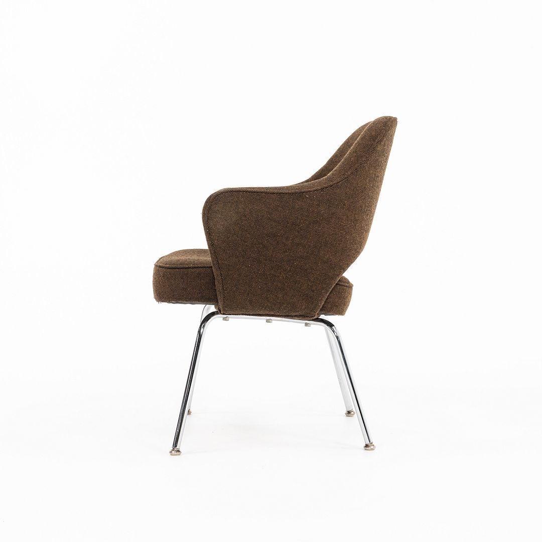 Saarinen Executive Desk Chair, Model 71 USB