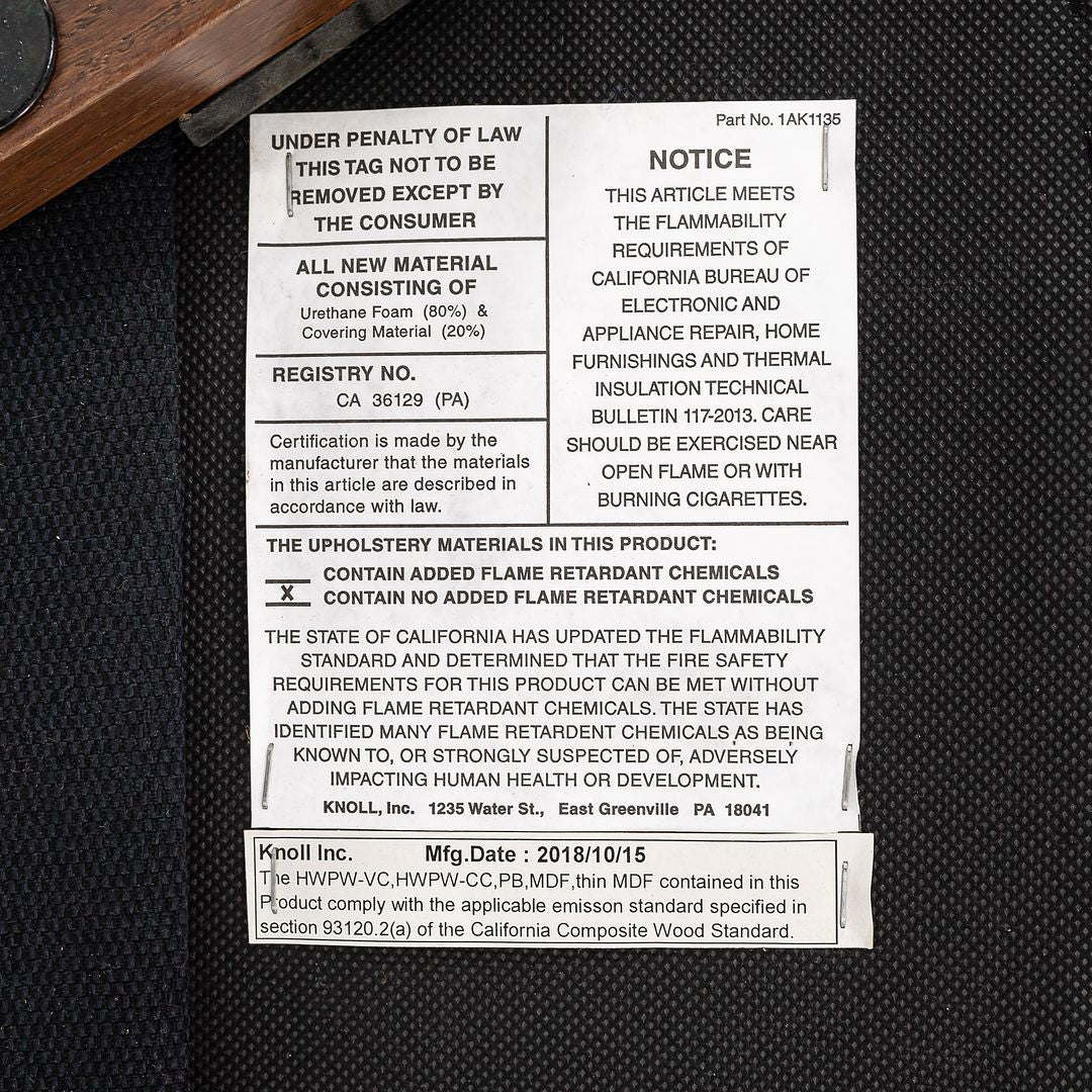 Saarinen Executive Chair with Arms, 71A