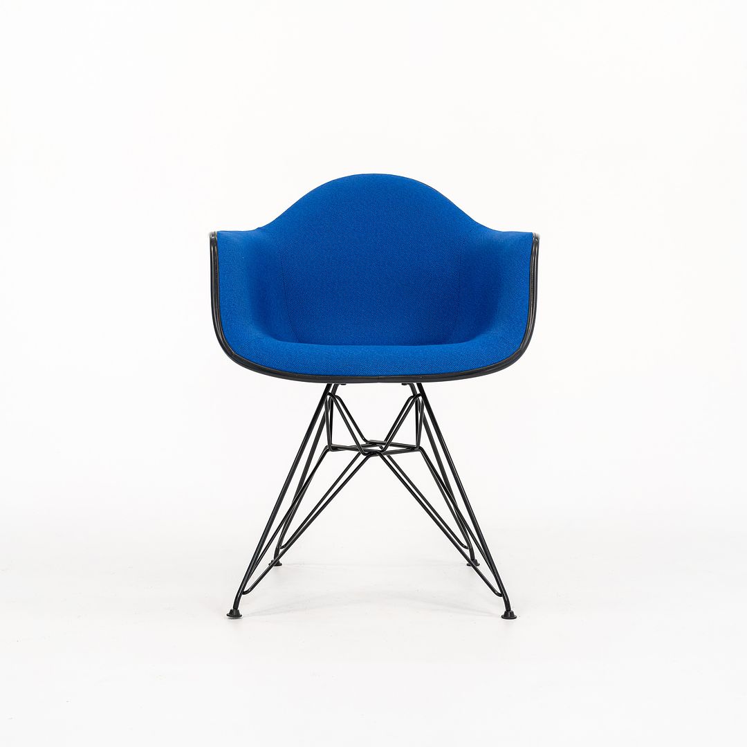 DAR 'Eiffel' Arm Chair