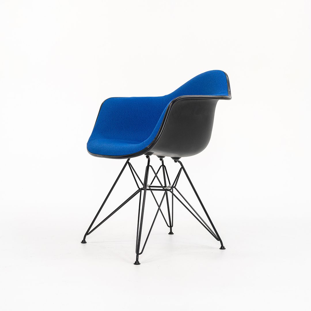 DAR 'Eiffel' Arm Chair