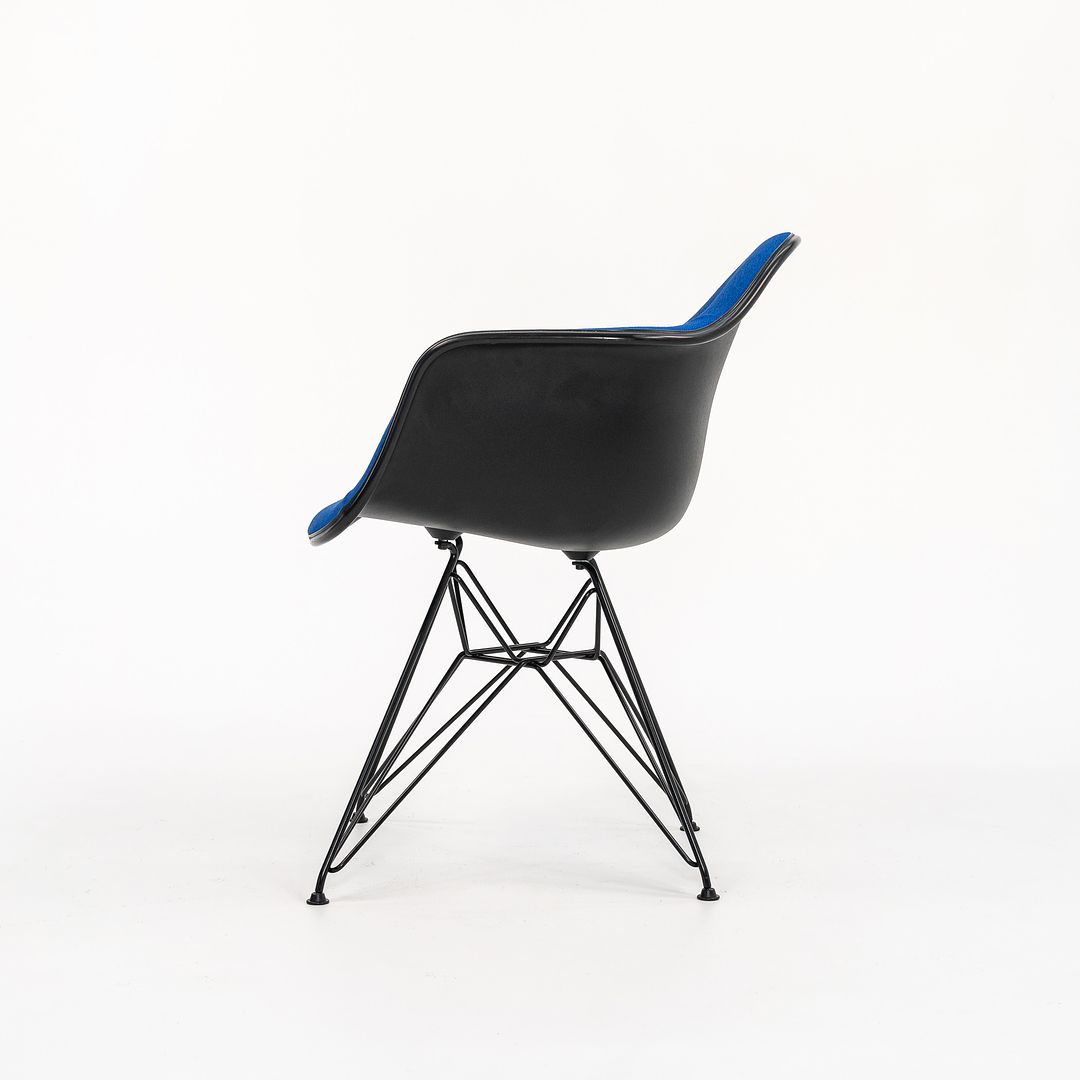 DAR 'Eiffel' Arm Chair