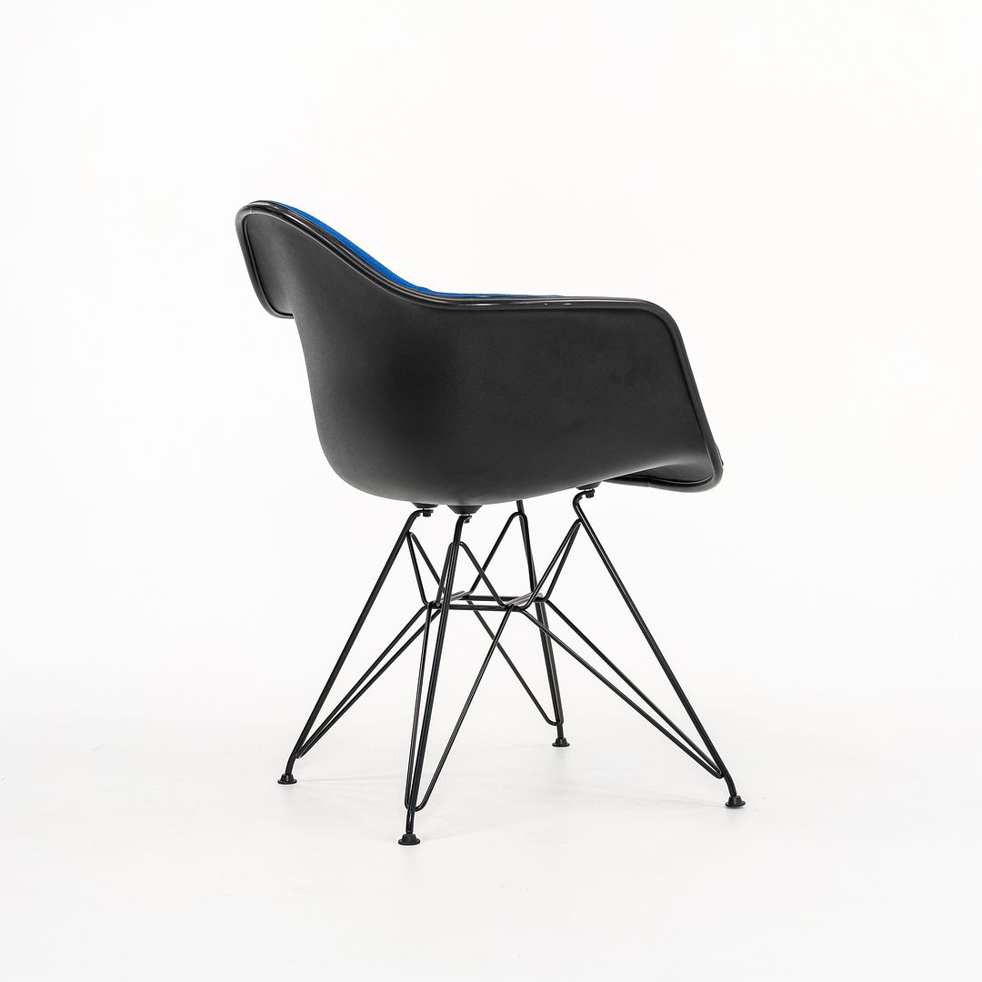 DAR 'Eiffel' Arm Chair