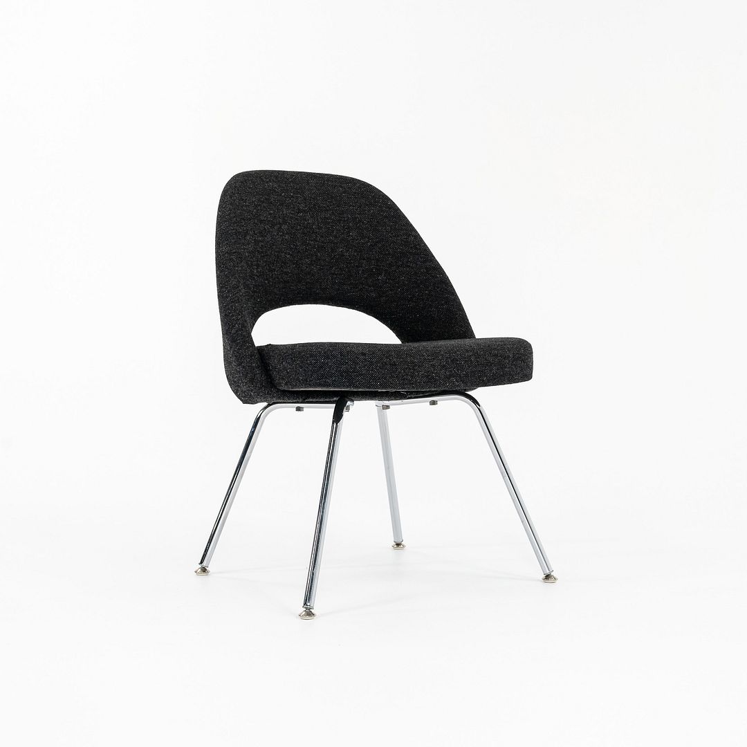 Saarinen Armless Executive Side Chair, Model 72C